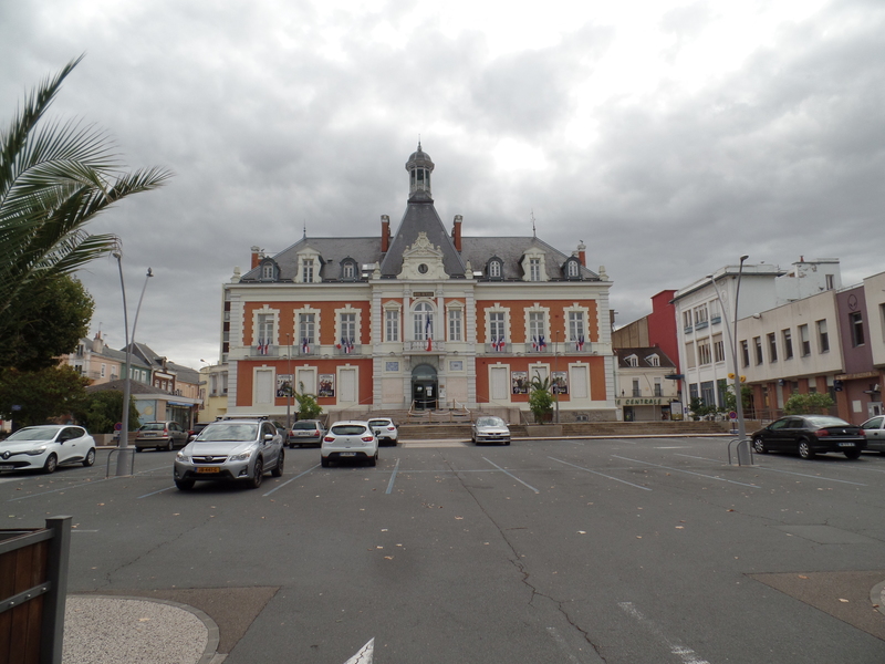 Montceau-les-mines1